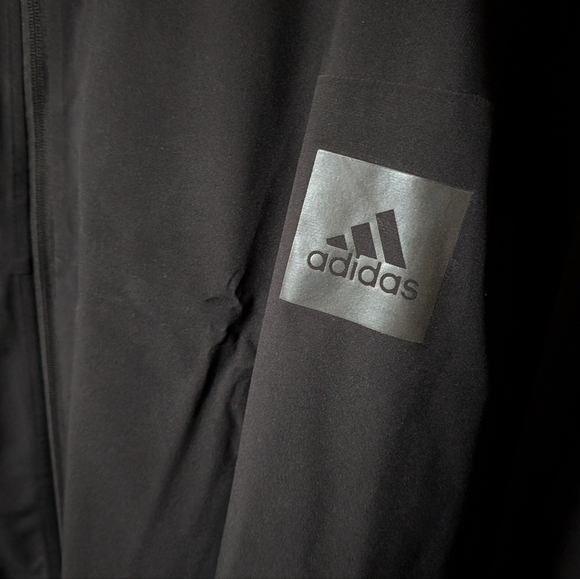 Adidas My Shelter Rain Jacket (Black) - Picture 5 of 7